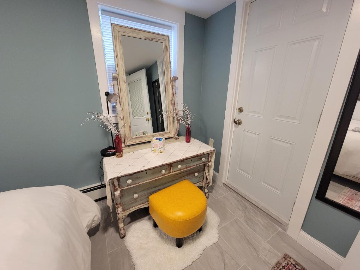 Apartamento Comfy And Chic Apartment! Free Parking